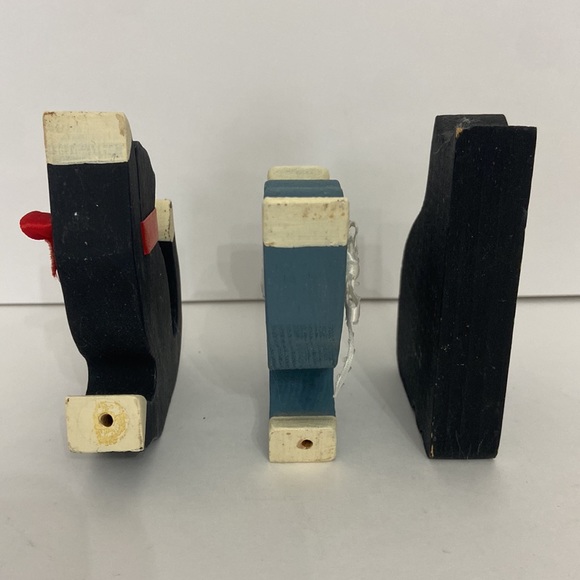 Lot of 3 Hand, Carved Wood Cats - Picture 4 of 7